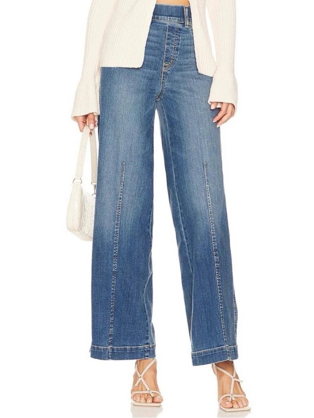 SPANX jeans Seamed Front Wide Leg in Vintage Indigo. Size XS